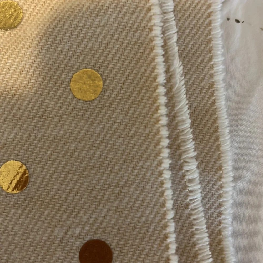 Lands End gorgeous cream and gold dot scarf. Fringe NWOT